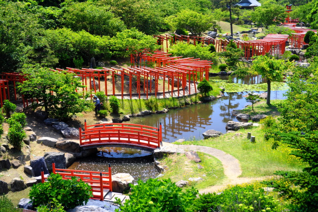 奥津軽　高山稲荷神社　千本鳥居　初夏